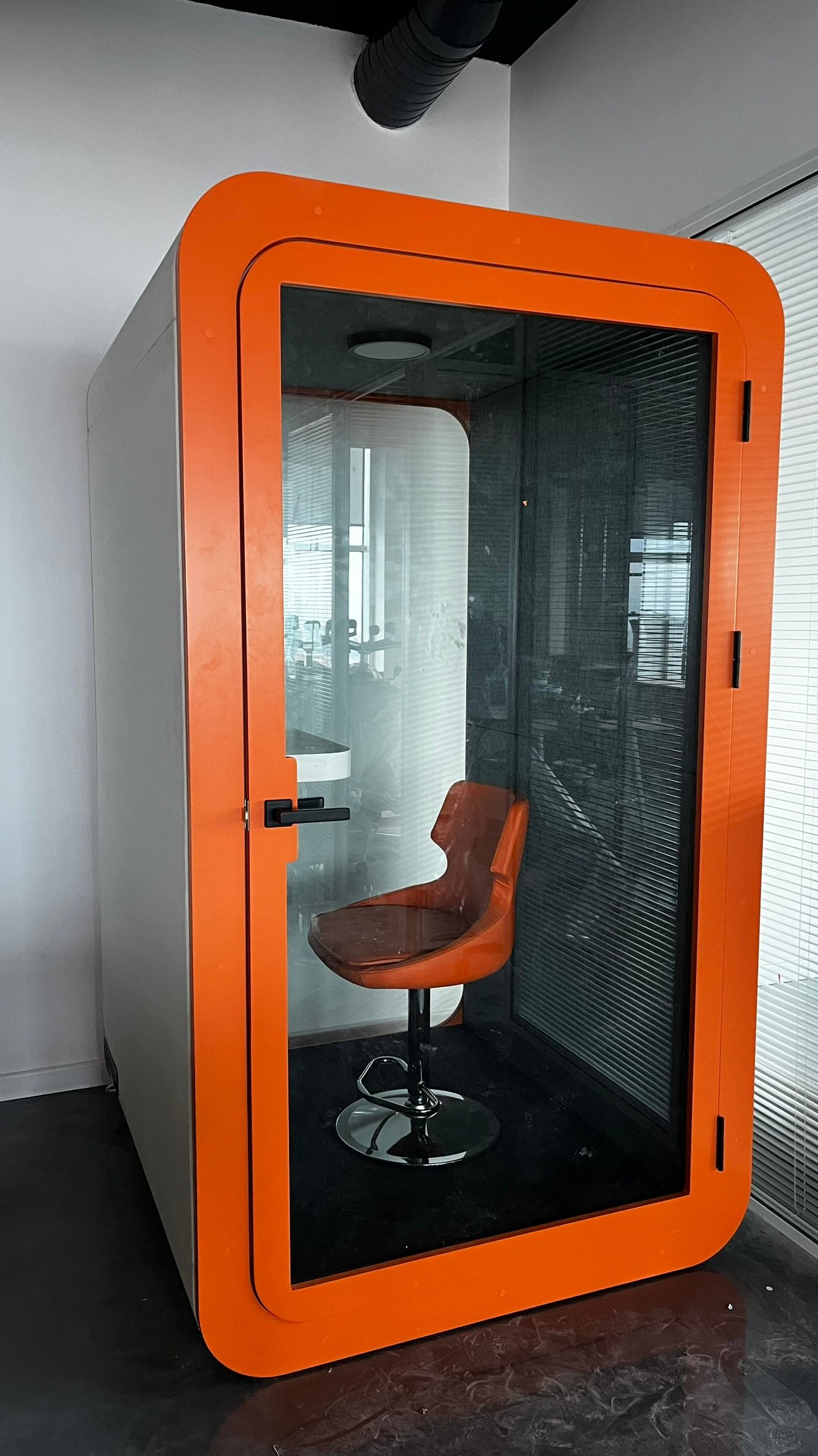 Telefon görüşme kabinleri