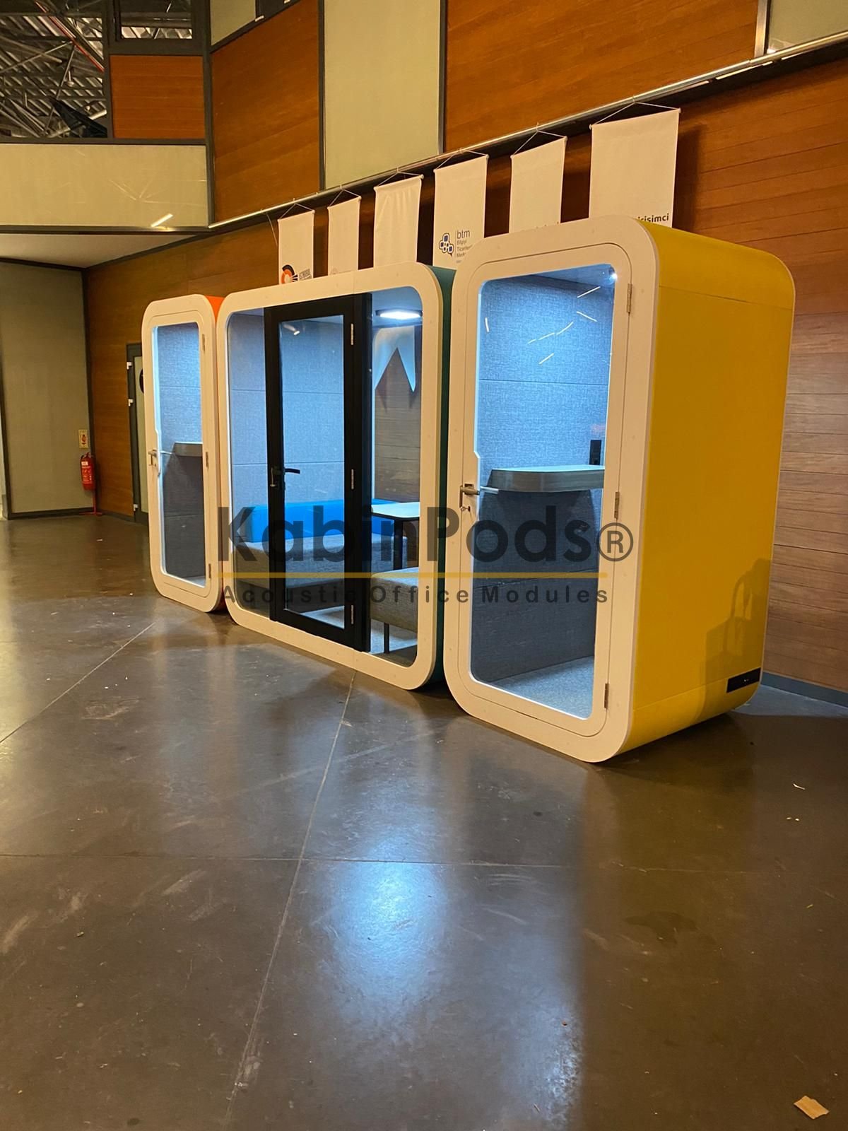 Ses Yalıtımlı Telefon Görüşme Kabini
